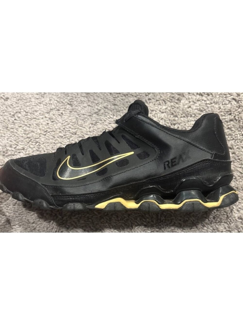 Nike Reax 8 TR Mesh Mens Black Gold Running Training Shoes Sneakers Size 10.5